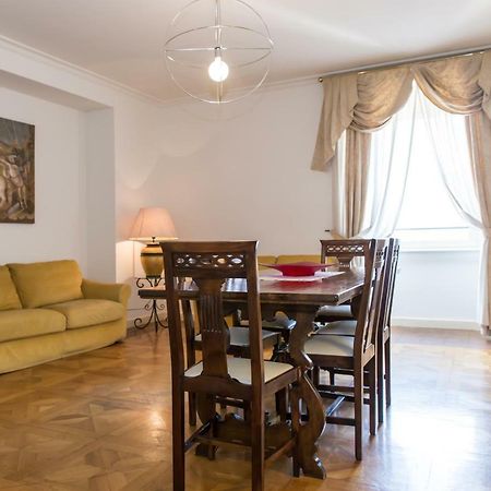 Casa Tranquilli Apartment โรม ภายนอก รูปภาพ
